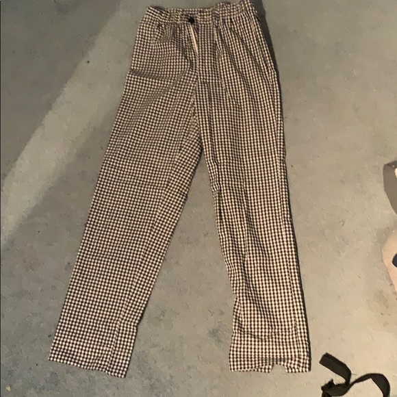 Brandy Melville checkered pants - Picture 2 of 4